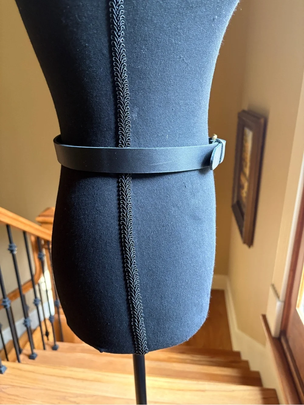 Nisolo Naomi Leather Belt Black Gold Brass XS